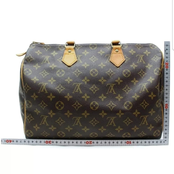 Authentic Louis Vuitton Speedy - Picture 2 of 8